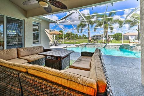 Spacious Canalfront Oasis In Rotonda West!