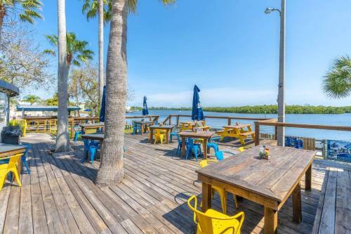 3260 Little Harbor