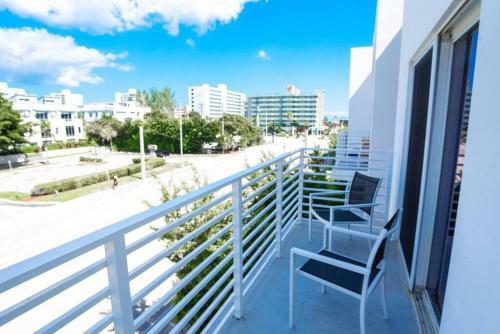 Ocean Front Contemporary 3 Bedroom Townhouse.