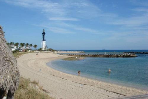 Apartamento Beach Block Bungalow, Everything You Need. A1