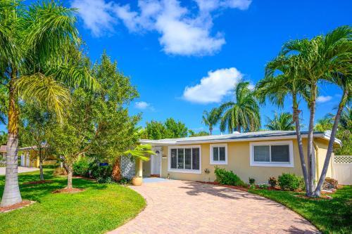 Shady Palms