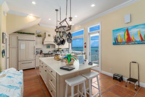 Eden Beach Retreat
