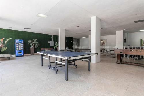 Bright Apartment With Balcony And Nice View - 2br 1ba