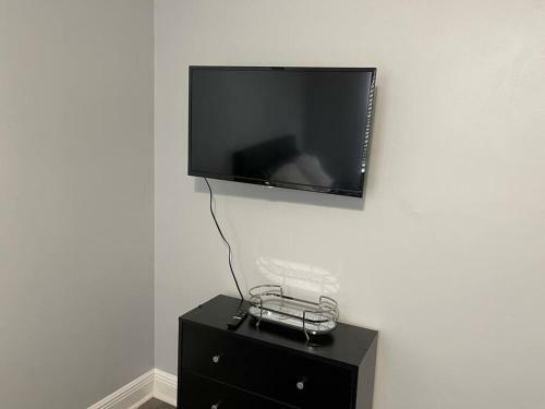 Cheerful 3-bedrooms With Free Parking On Premises