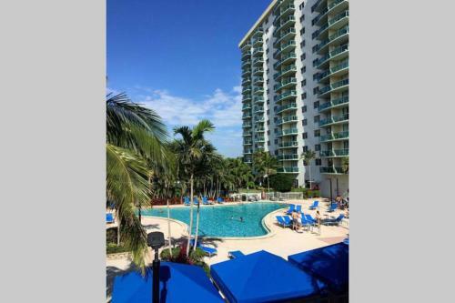 Apartamento Ocean View - Walk To Beach! Bright And Spacious!