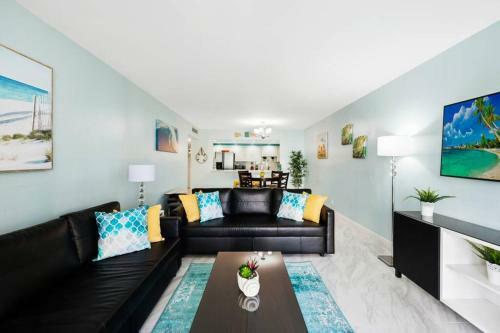 Apartamento Ocean View - Walk To Beach! Bright And Spacious!