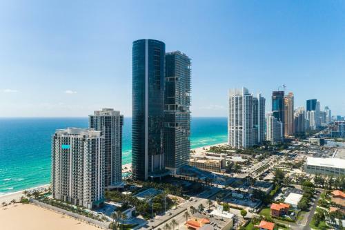 Apartamento Sunny Isles 1bdr Sea View And Pool