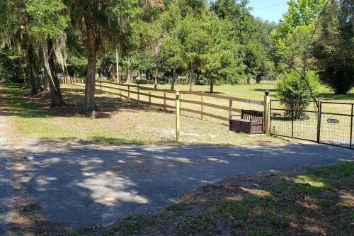 Little Ridge Ranch-east House
