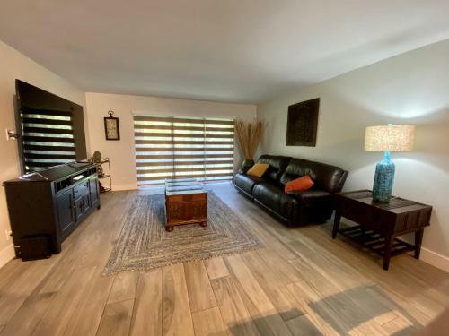Apartamento Zen Weston Condo Centrally Located
