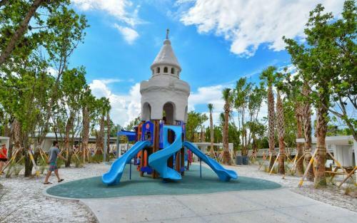 Steps To #1 Beach In America Siesta Beach!