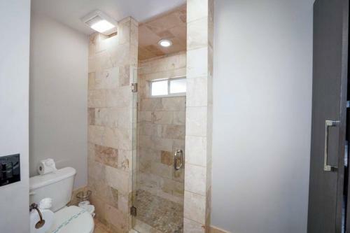 Pool Home - Close To Beaches, Restaurants & More!