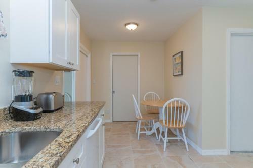 3606 Villa Franca - Pet Friendly