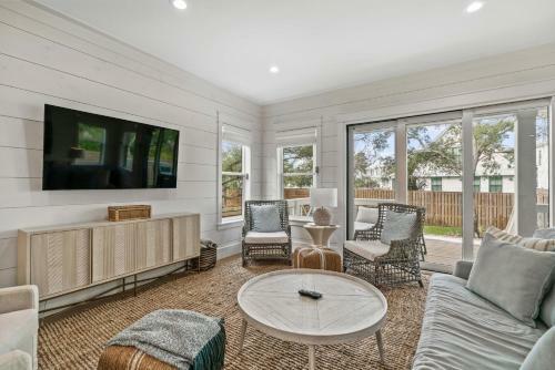 146 S Gulf Drive