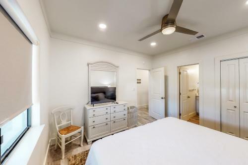 The Palms At Seagrove C09