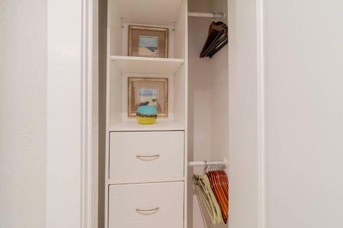 Bahama Breeze Bungalow Vacation Rental