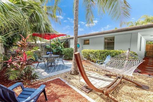 21 Apartment 1 Block From The Beach Unit 1