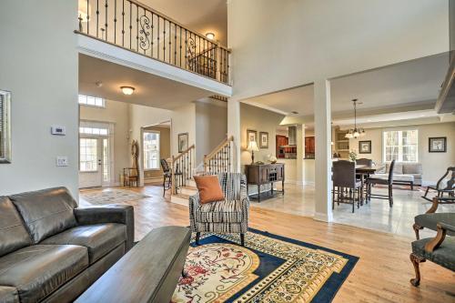 Spacious Jefferson Retreat Stargaze And Golf!