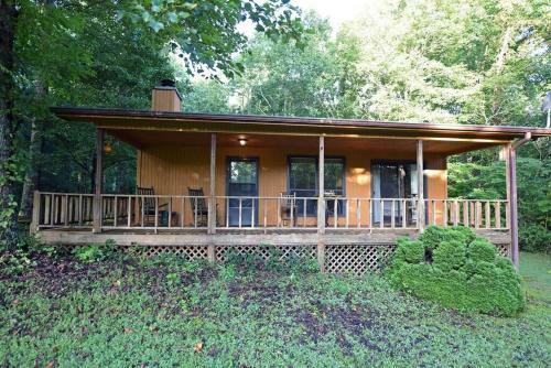 Heidi At Alpine Cabins - Peaceful Private Perfect