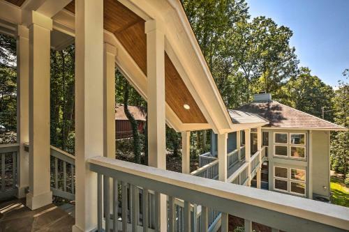 Buford Getaway On Lake Lanier With Boat Dock!
