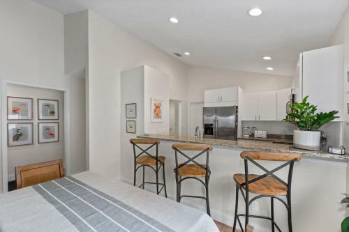 Castile Oasis - Minutes To Beaches & State Park