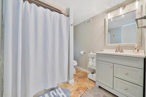 Vilano Breeze Cottage