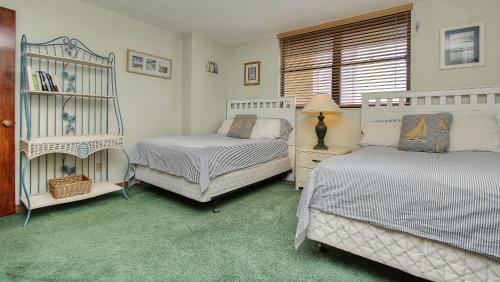 Sand Dollar By Teeming Vacation Rentals