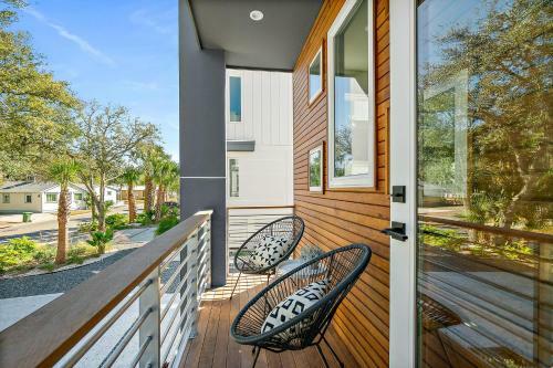 192 Riberia - Downtown Waterfront Luxury Home