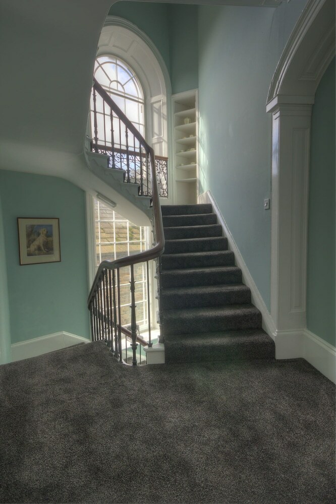 Bed & Breakfast Skeldale House