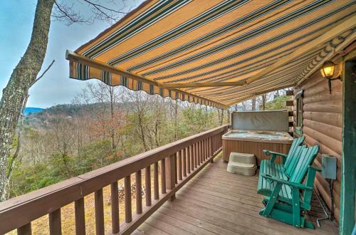 Rustic Clayton Log Cabin With Hot Tub And Views!
