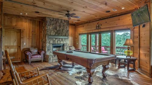 Rocknview Lodge By Escape To Blue Ridge