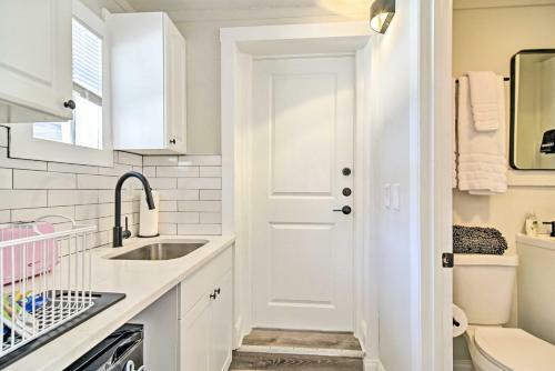Apartamento Conjoined Units - 2 Kitchen Areas And Entrances