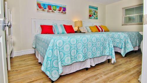 Sea Oats 307 By Teeming Vacation Rentals
