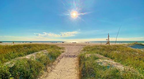 Sunset Vistas By Teeming Vacation Rentals