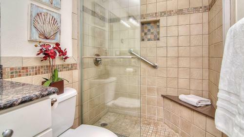 Caprice Resort By Teeming Vacation Rentals