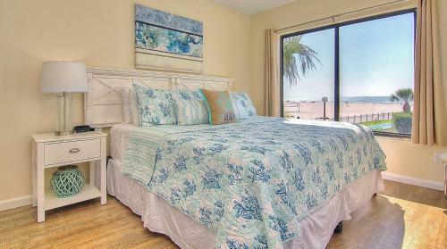 Caprice Resort By Teeming Vacation Rentals