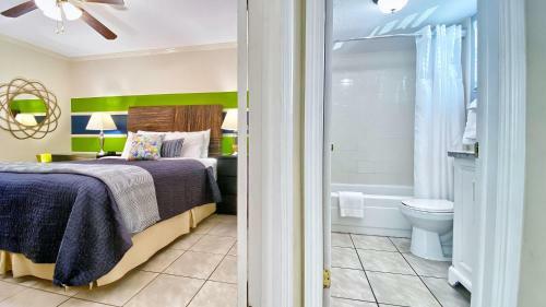 Royal Orleans By Teeming Vacation Rentals