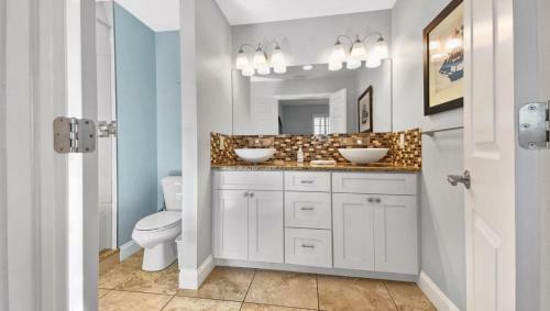 Treasure Trove By Teeming Vacation Rentals