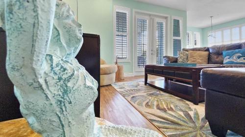 Treasure Trove By Teeming Vacation Rentals