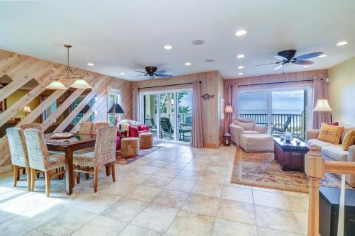 Beach Haven Townhome