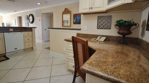 Sea Breeze By Teeming Vacation Rentals