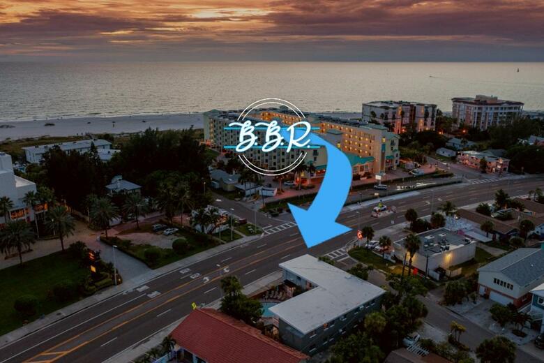 Hotel Boutique Beach Retreat, Heated Pool, Open Corridor