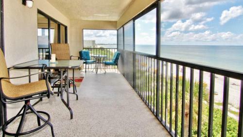 Arie Dam By Teeming Vacation Rentals