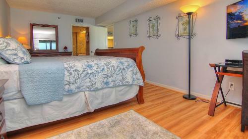 Arie Dam By Teeming Vacation Rentals