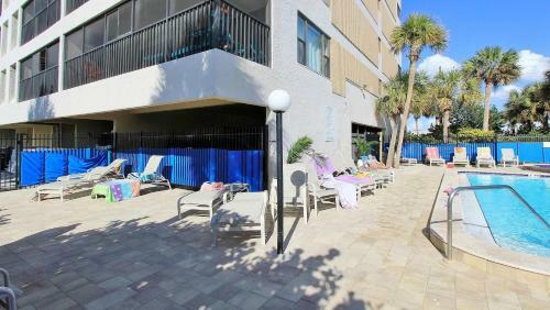 Arie Dam By Teeming Vacation Rentals