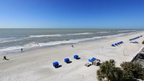 Arie Dam By Teeming Vacation Rentals
