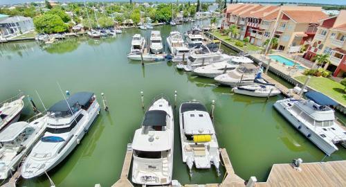 Madeira Bay 1507 By Teeming Vacation Rentals