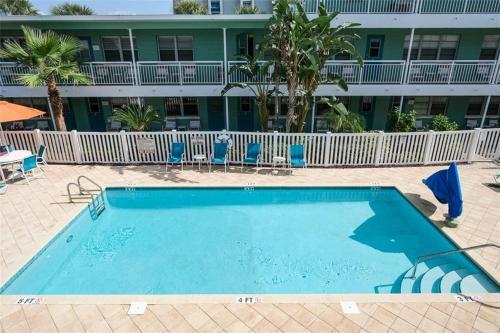 Apartamento Tropic Terrace #23 - Beachfront Rental Condo