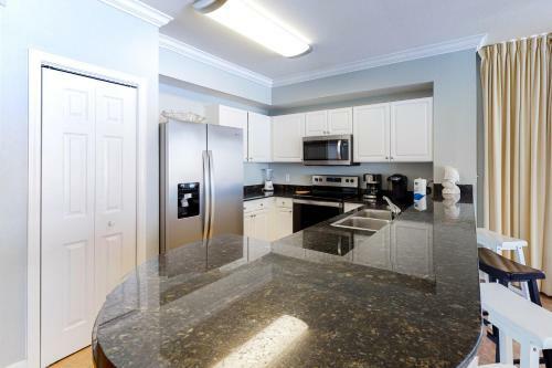 Tidewater Beach Resort 1717