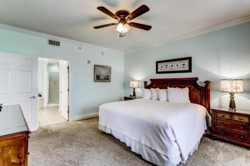 Tidewater Beach Resort IV