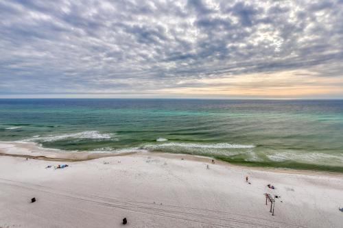 Tidewater Beach Resort V